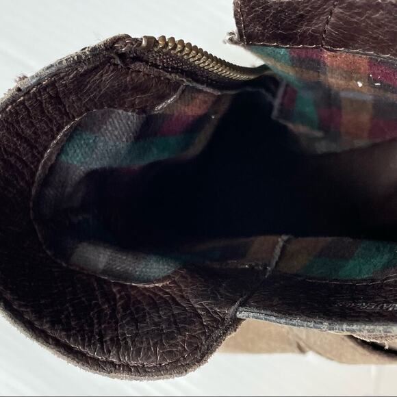 Born Trinculo distressed leather ankle bootie short boot size 8.5 - Picture 10 of 13